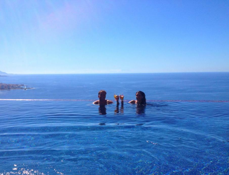 Ocean Infinity Heated Pool Optional *